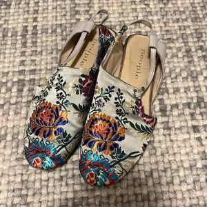 Satin Slip-on Mules 🤍